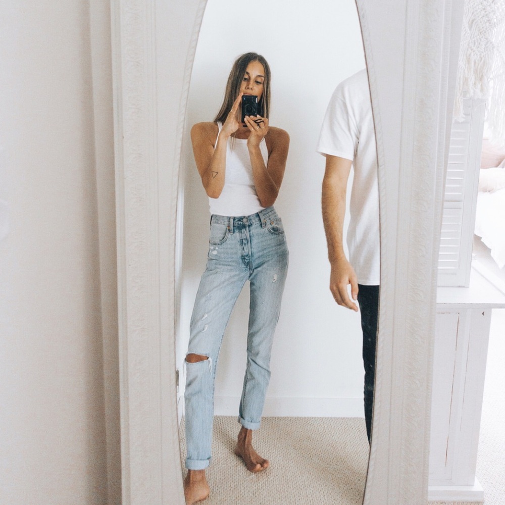 NEW Levi’s Wedgie Fit High Rise! My favorite fit!!